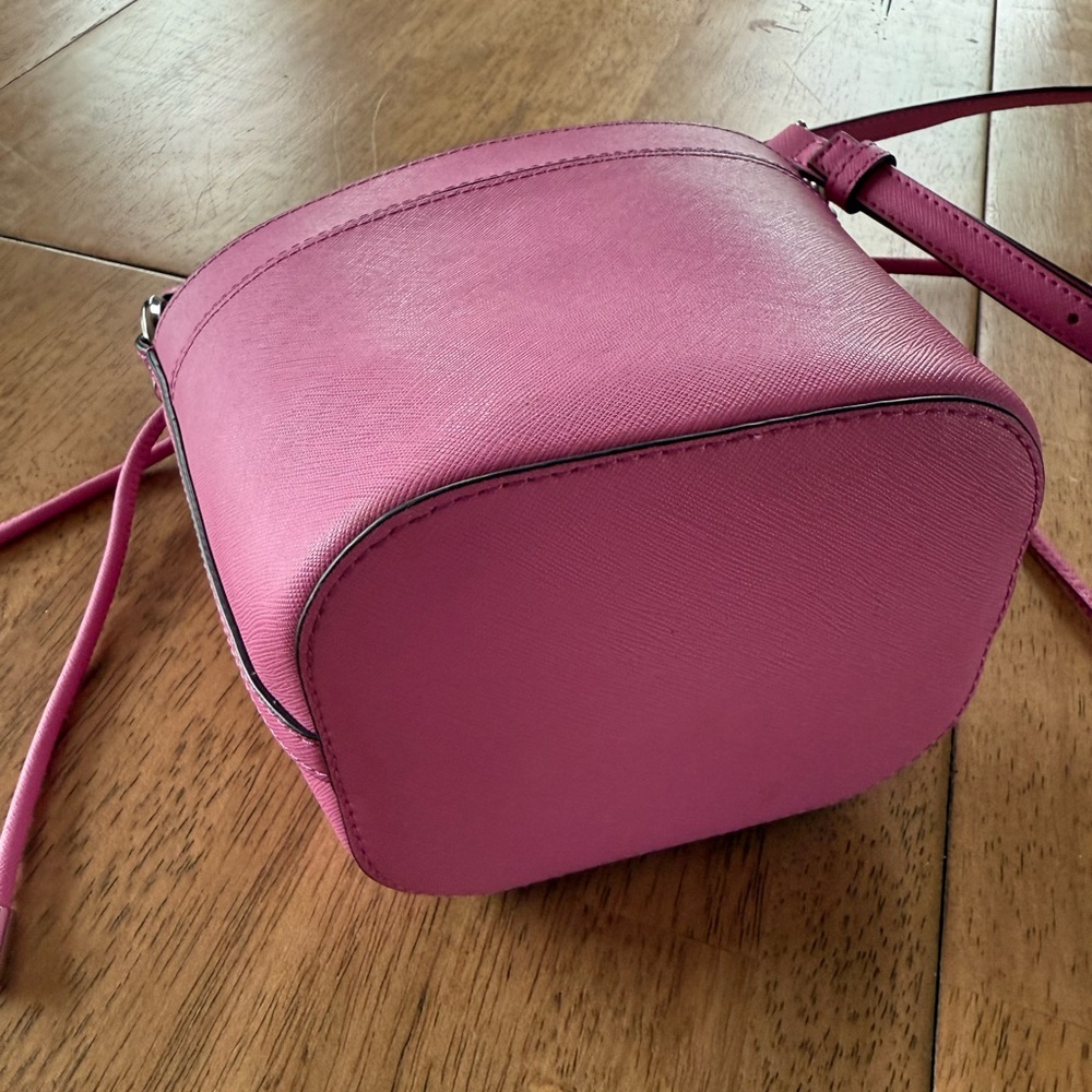Kate Spade Bright Peony Top Handle Crossbody Bucket Bag - Picture 4 of 8